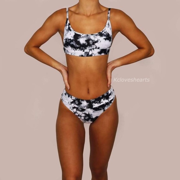 Blue Dye Printed Bikini Set - Picture 3 of 3